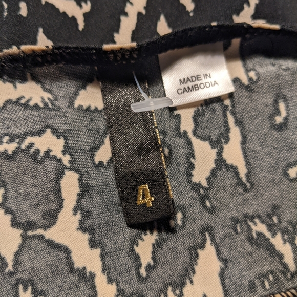 New H&M Black/White Divided Animal Print Stretchable Sweetheart Maxi Dress Sz/4 - Picture 7 of 8